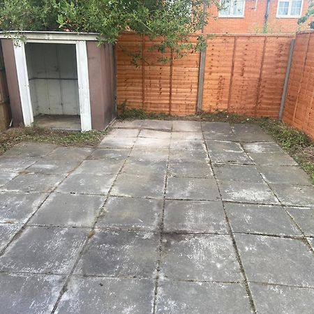 Вилла North West London Escape Милл-Хилл Экстерьер фото